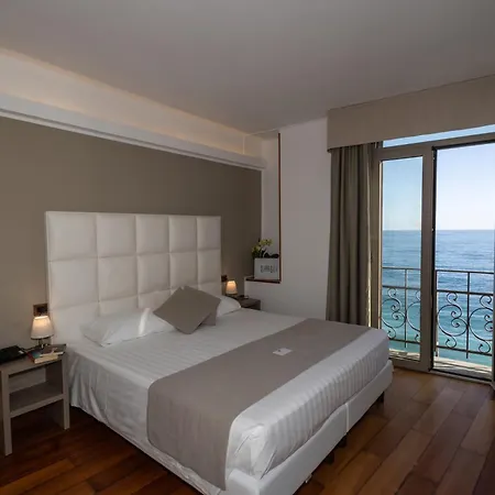 Hotel Parigi &