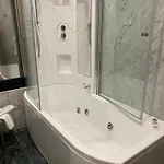 Hotell Parigi & 4*