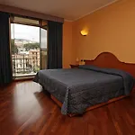 Parigi & 4*