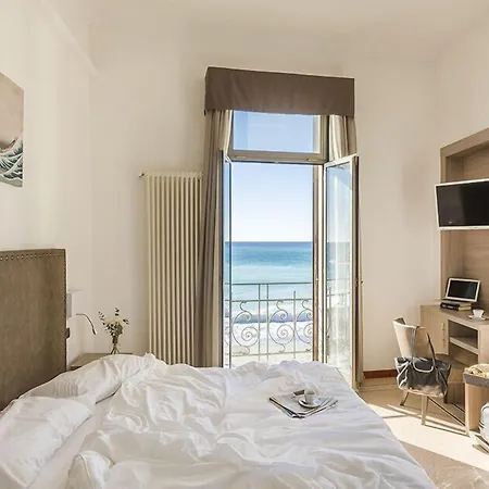Hotel Parigi &