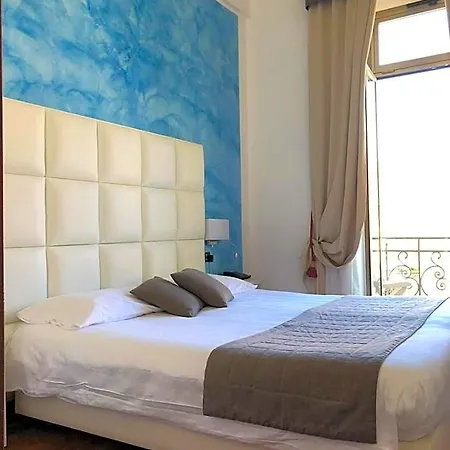 Parigi & Ξενοδοχείο Bordighera