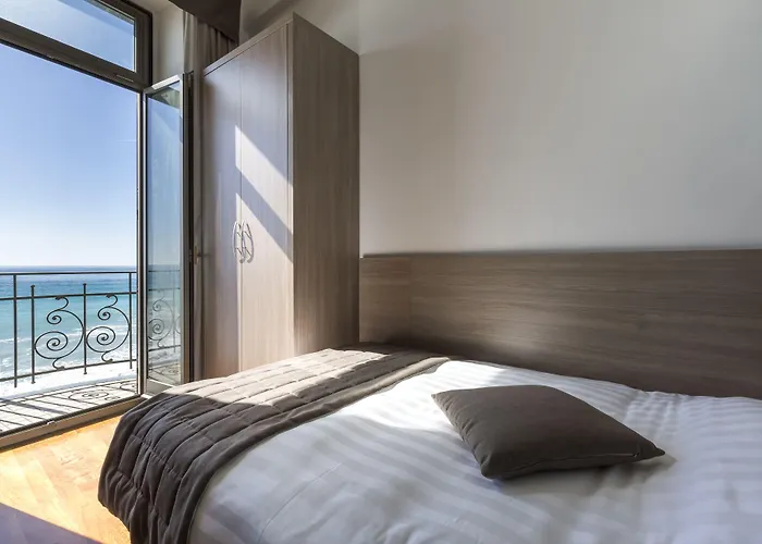 Parigi & 4* 보르디게라